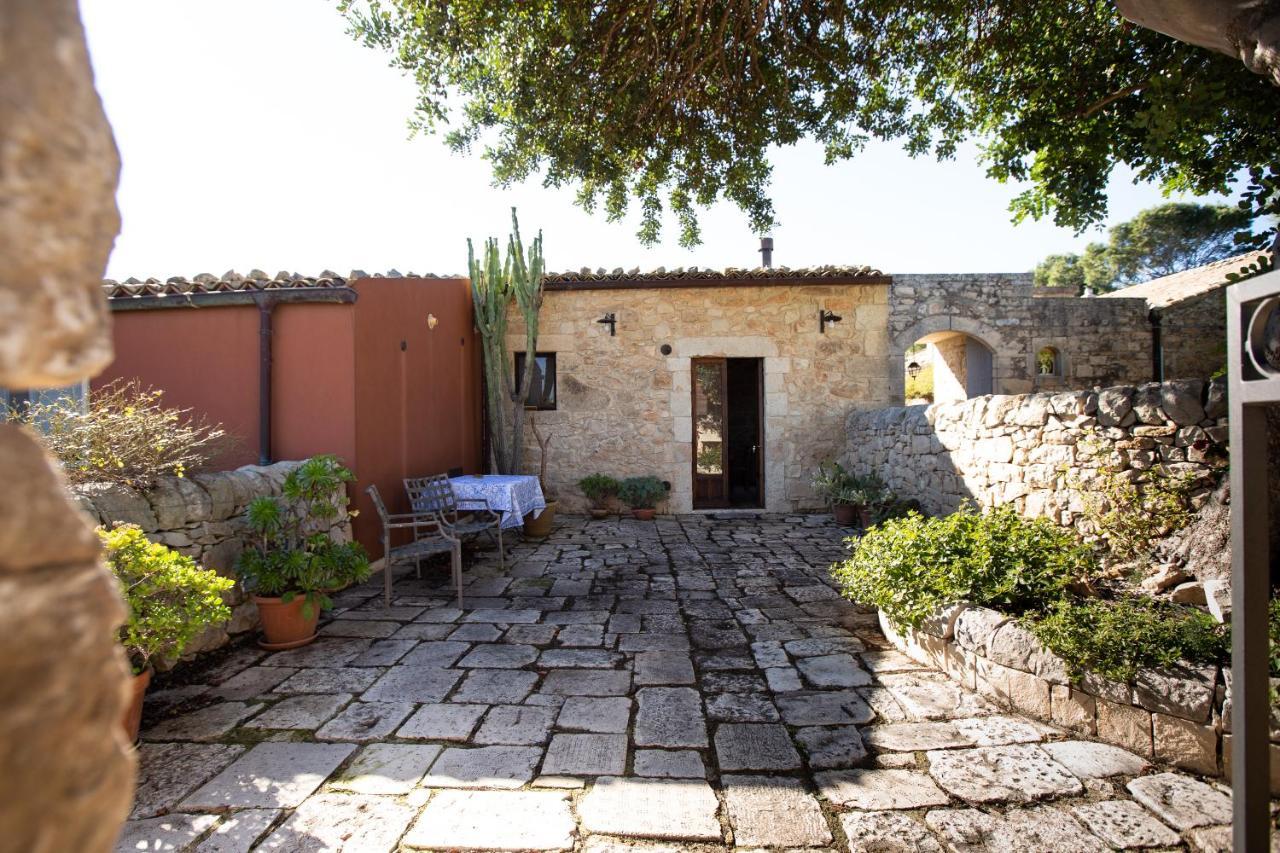 IzzHome Carrubo Santa Croce Camerina Esterno foto