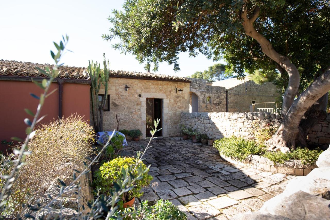 IzzHome Carrubo Santa Croce Camerina Esterno foto